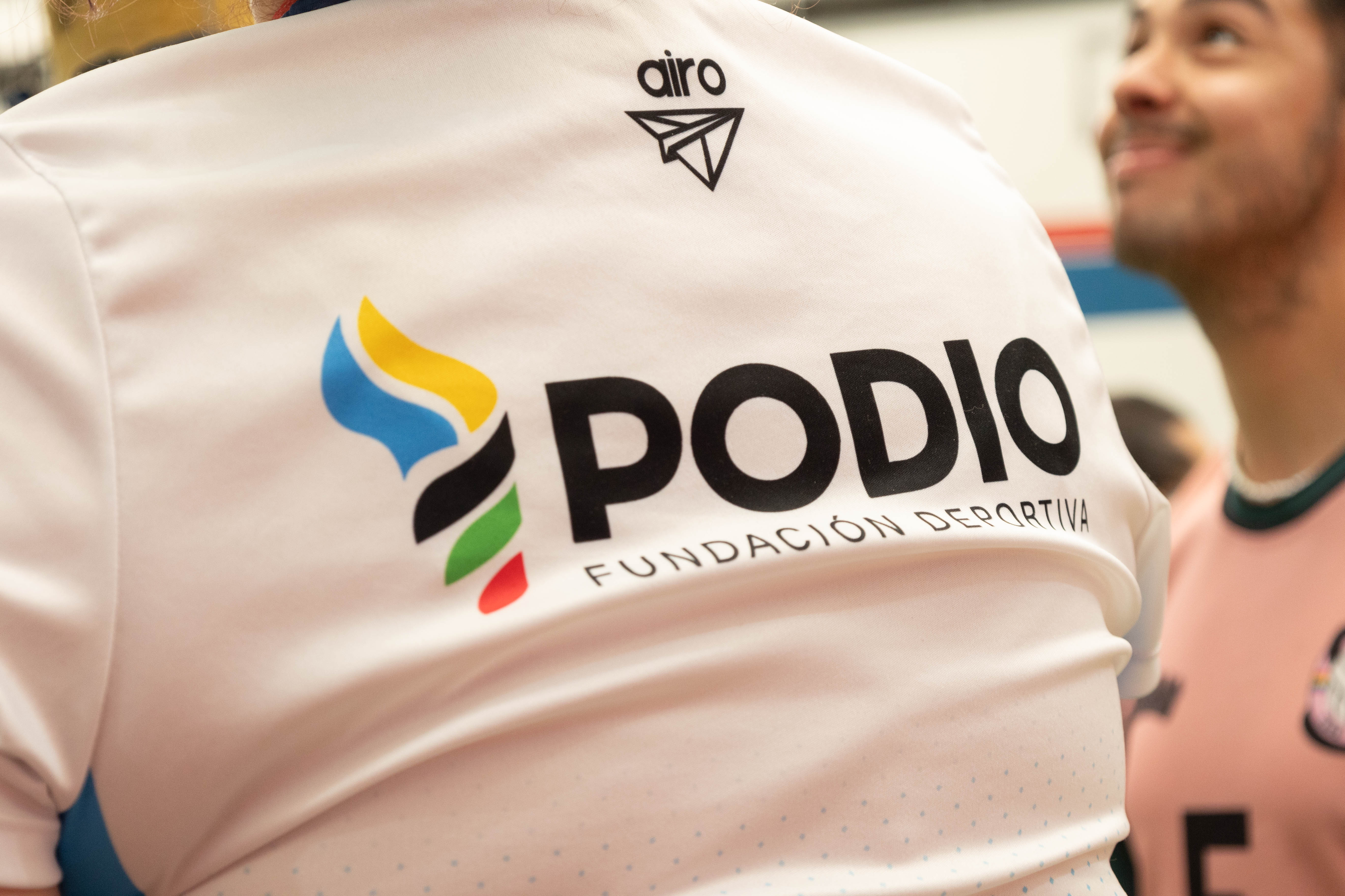 CAMISETA PODIO - AIRO